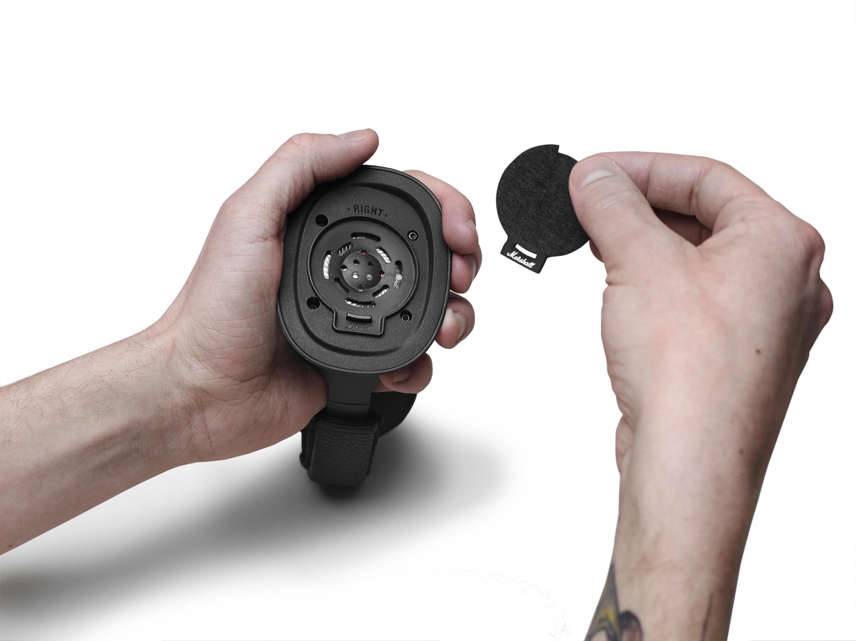 For a brighter, clearer sound, the F.T.F. inserts can be removed