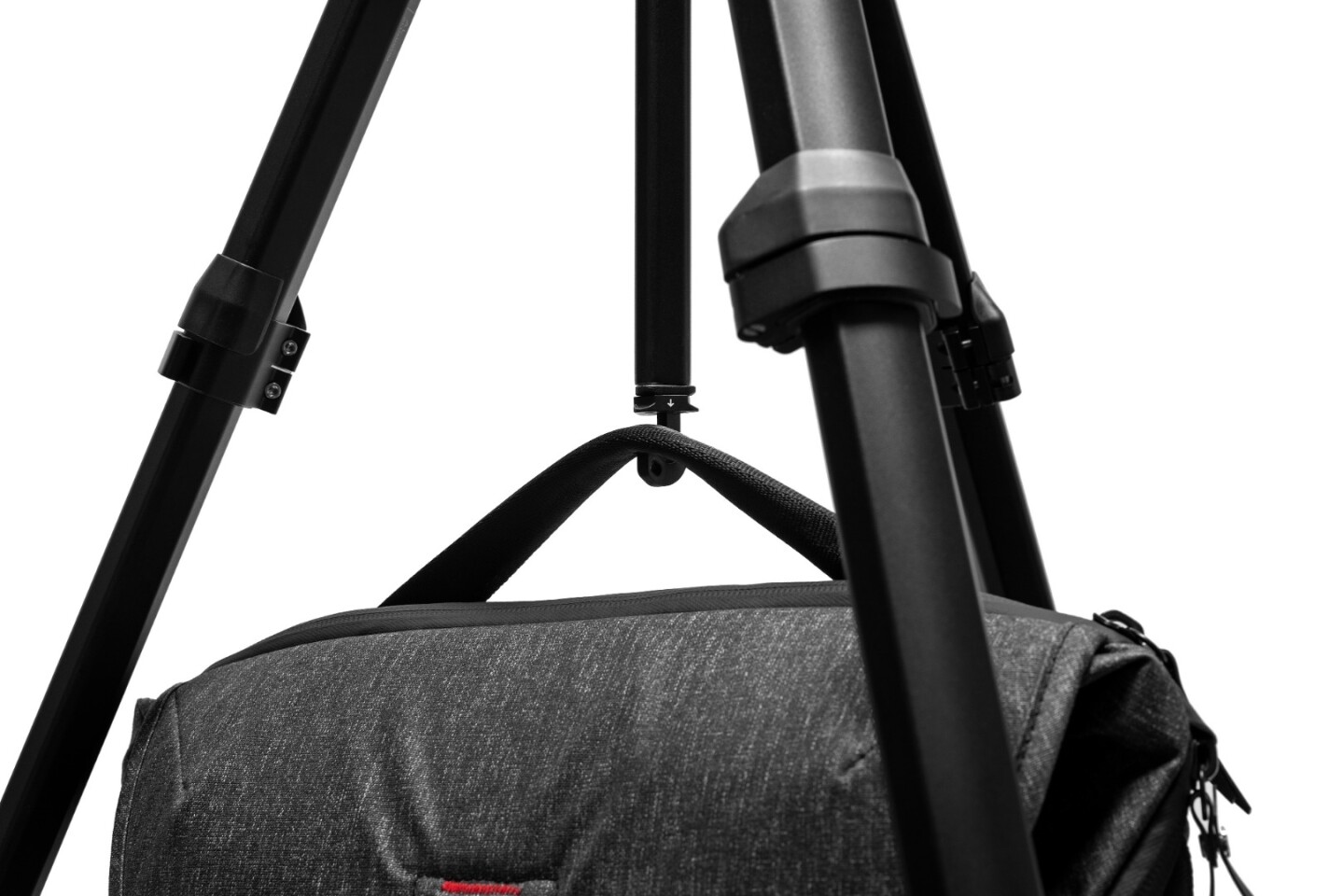 Peak Design’s Travel Tripod is a camerastabilizing spacesaver