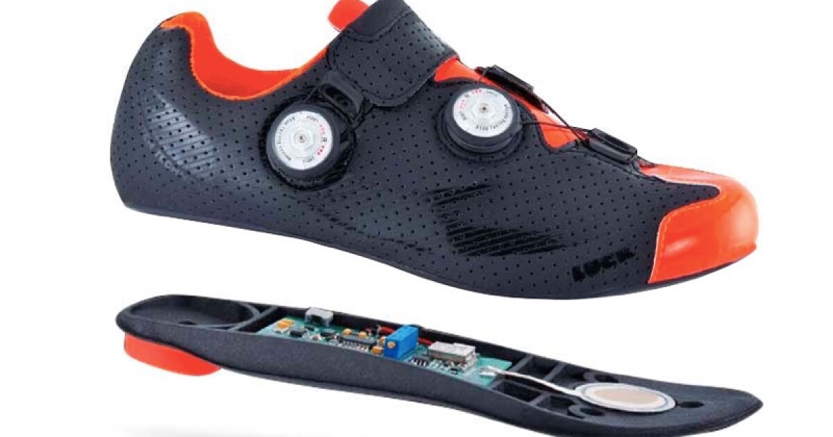 Shoemounted power meter goes from bike to bike