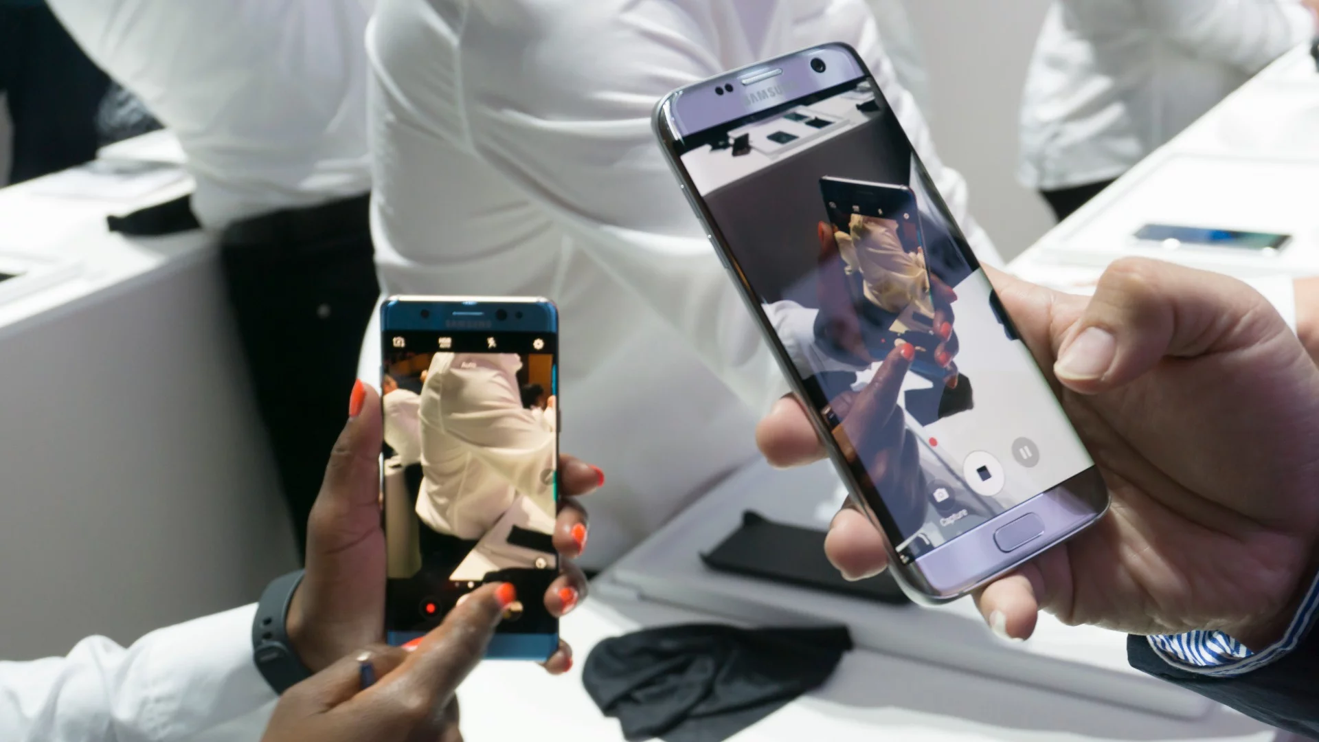 You can't get much on camera quality in a hands-on area, but the shots we did see looked good