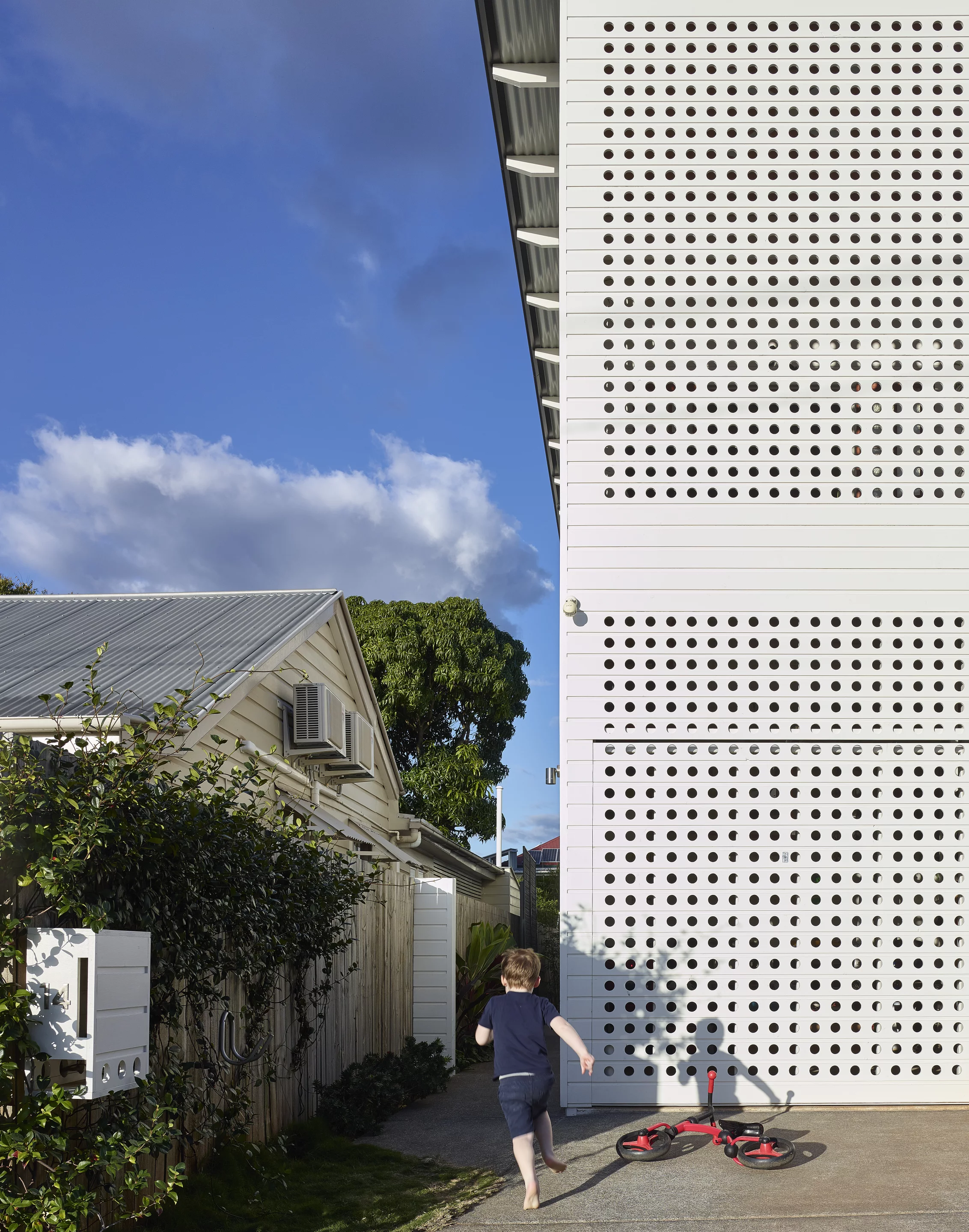 The Two Pavilion House, by Toussaint & Volz