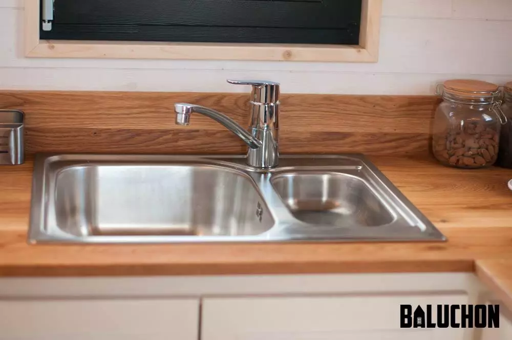 The Utopia's kitchen sink