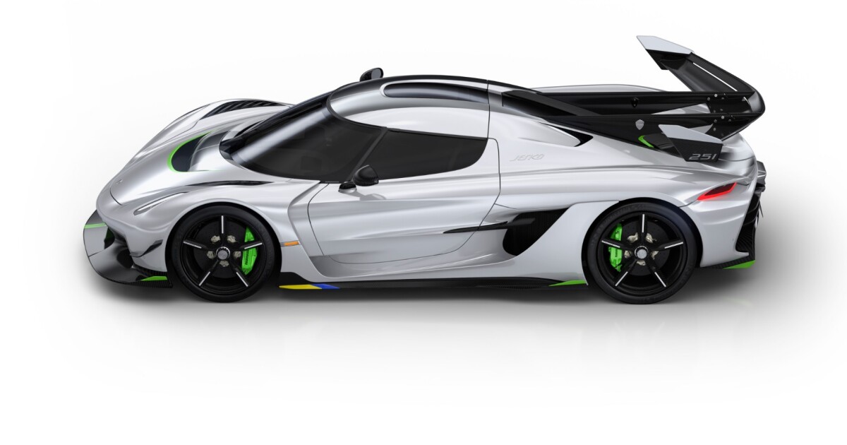 Wearables - Koenigsegg Gear