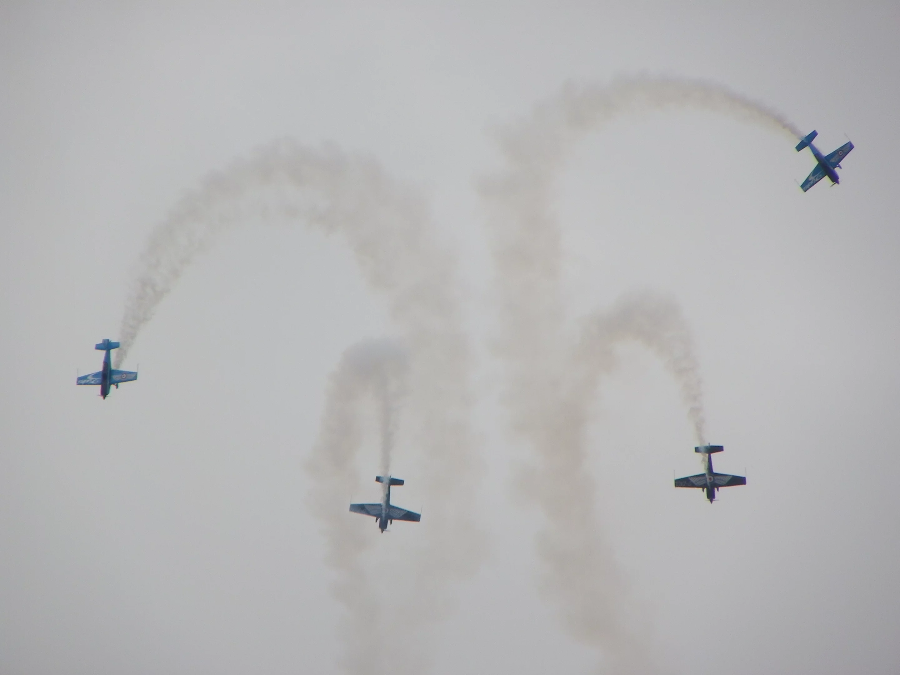 Blades aerobatic display team (Photo: Gizmag)