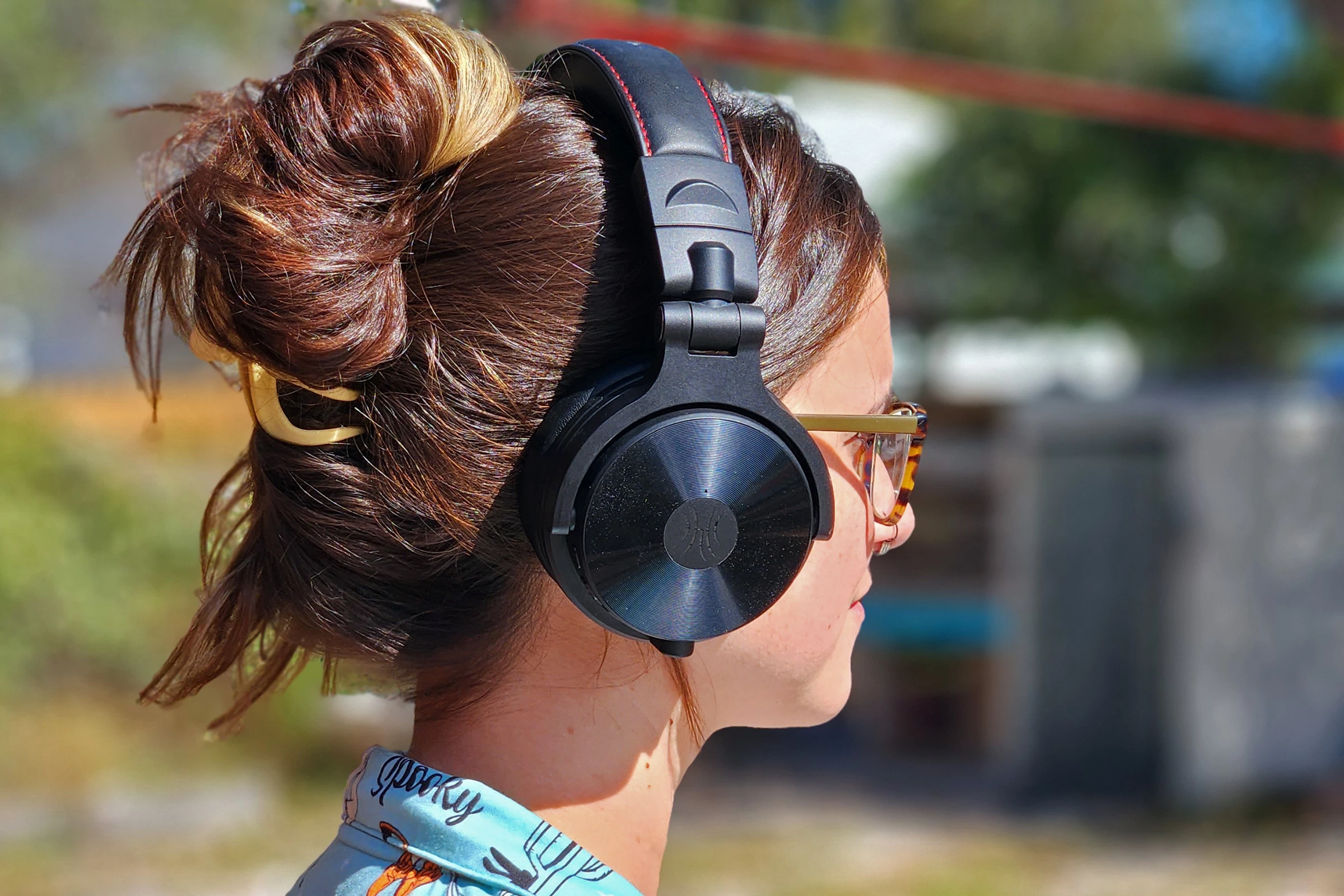 I made wifey pose with them on for scale. I tried it myself, but ... maybe my head is bigger than I thought