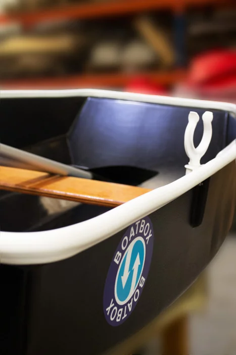 Both models come with a wooden seat, folding oars and rowlocks