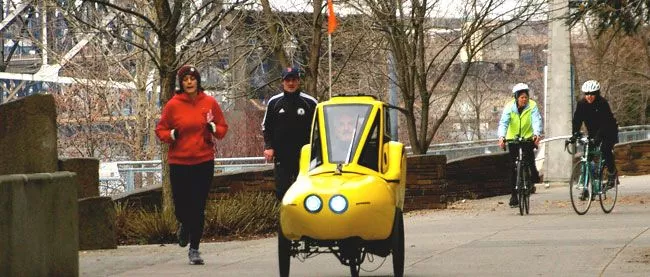 The Tripod has a full lighting system