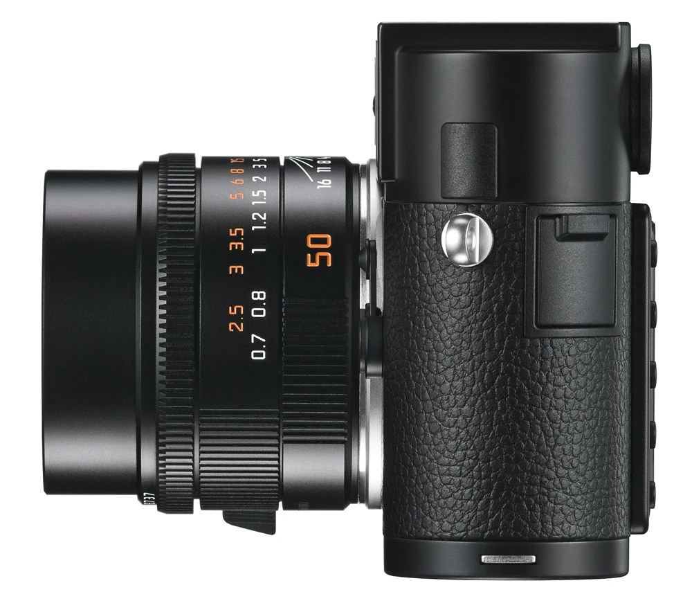 Leica claims the M-Monochrom is capable of producing "true black and white images" that are significantly sharper than those produced with a comparable color sensor