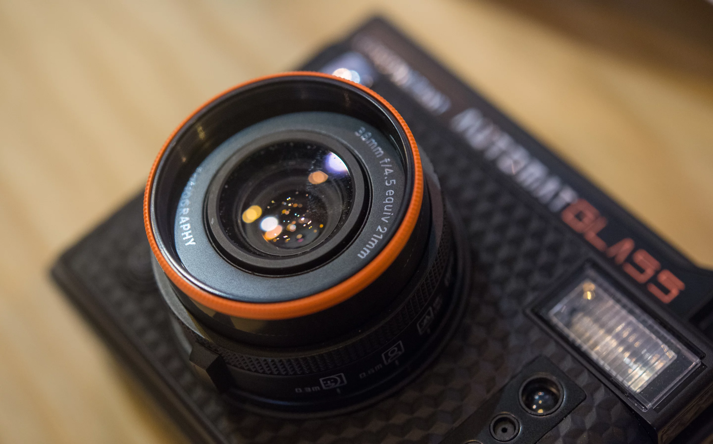 The wide-angle glass lens on the Lomo'Instant Automat Glass Magellan