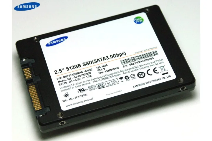 Samsung has added a speedy 512GB SSD with toggle-mode DDR NAND memory to its arsenal of storage solutions