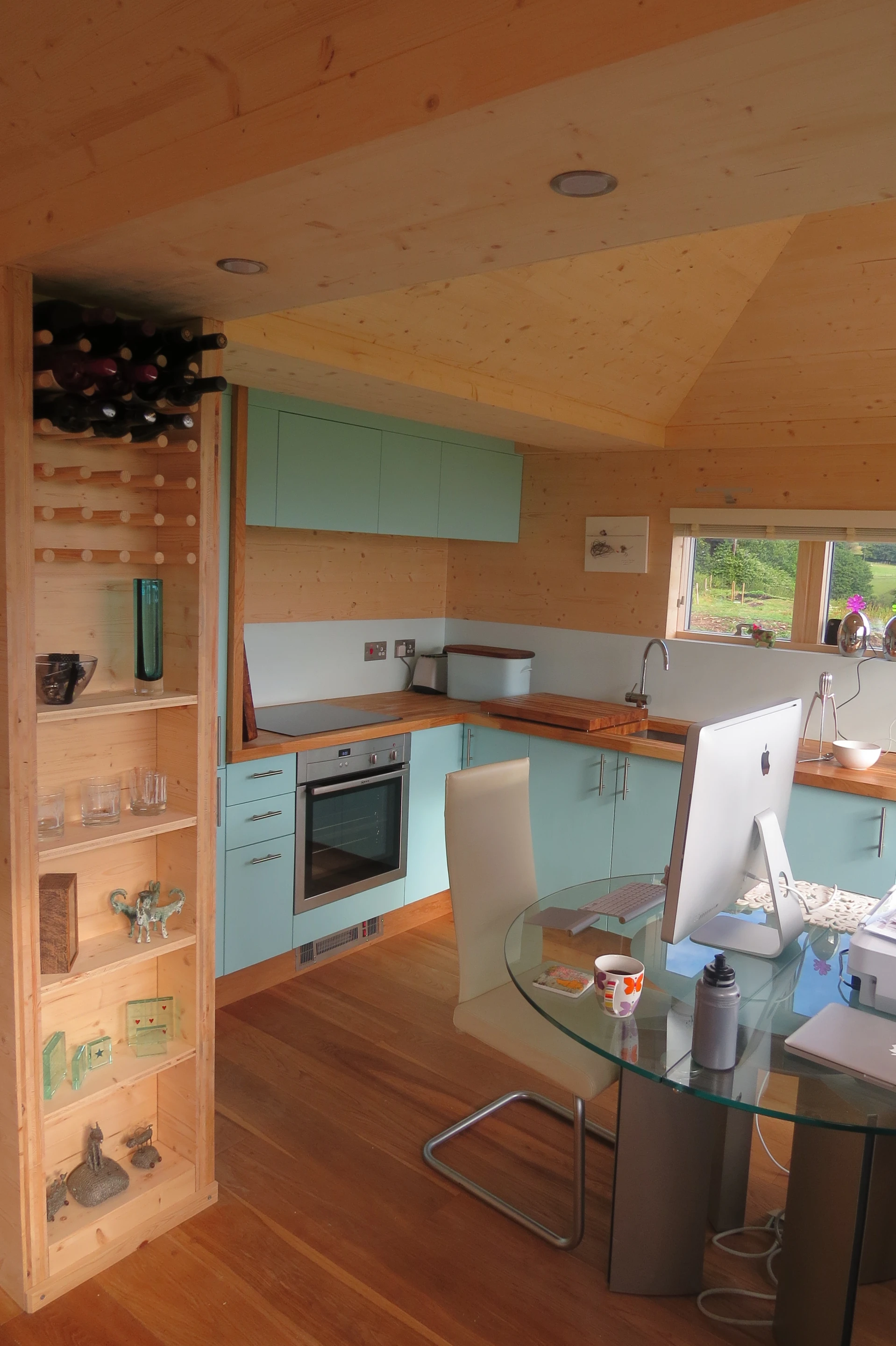 Wiltshire-based off-grid tiny home based on Echo's module design (Photo: Echo)