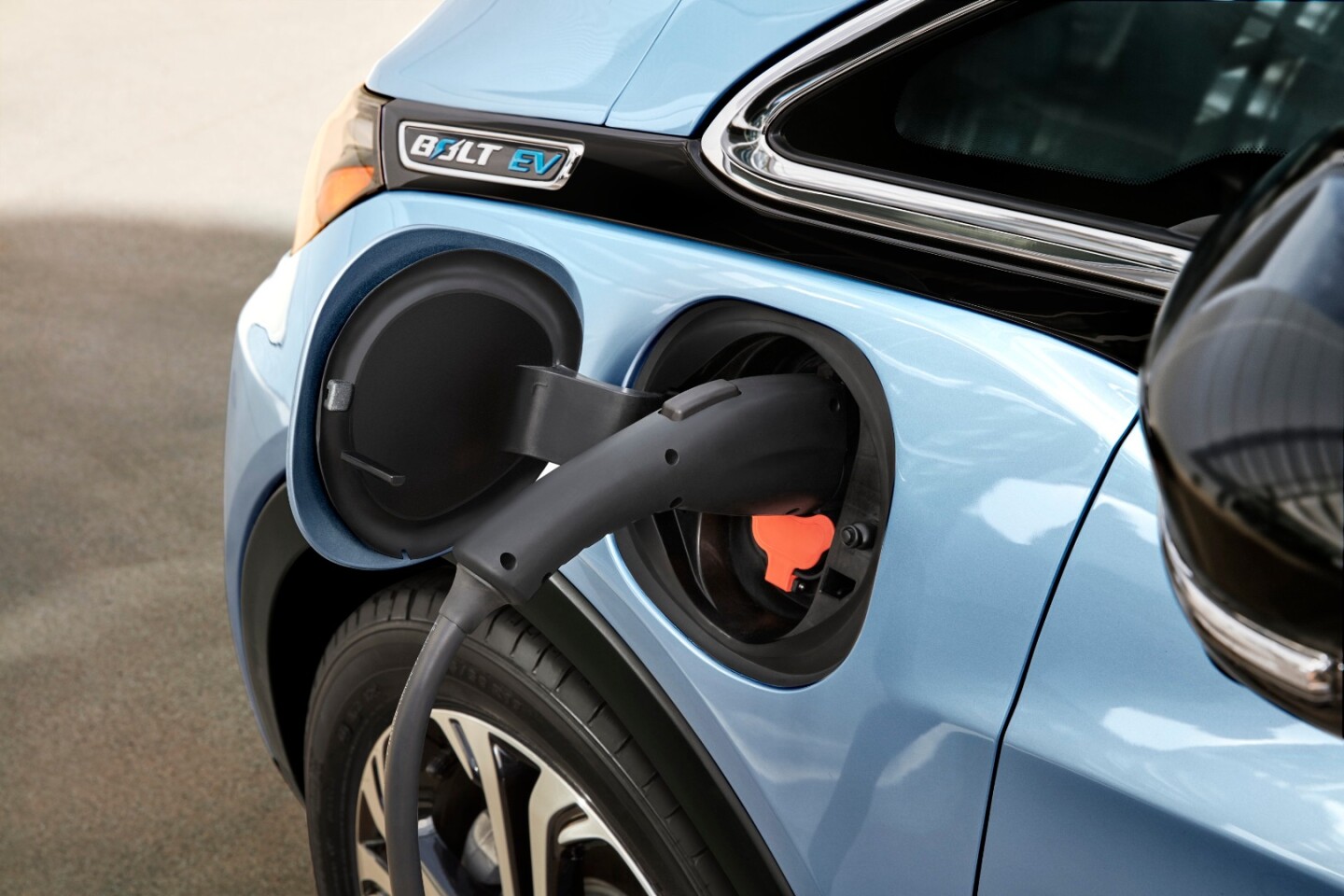 Chevy claims 25 miles per hour of charge with the Bolt
