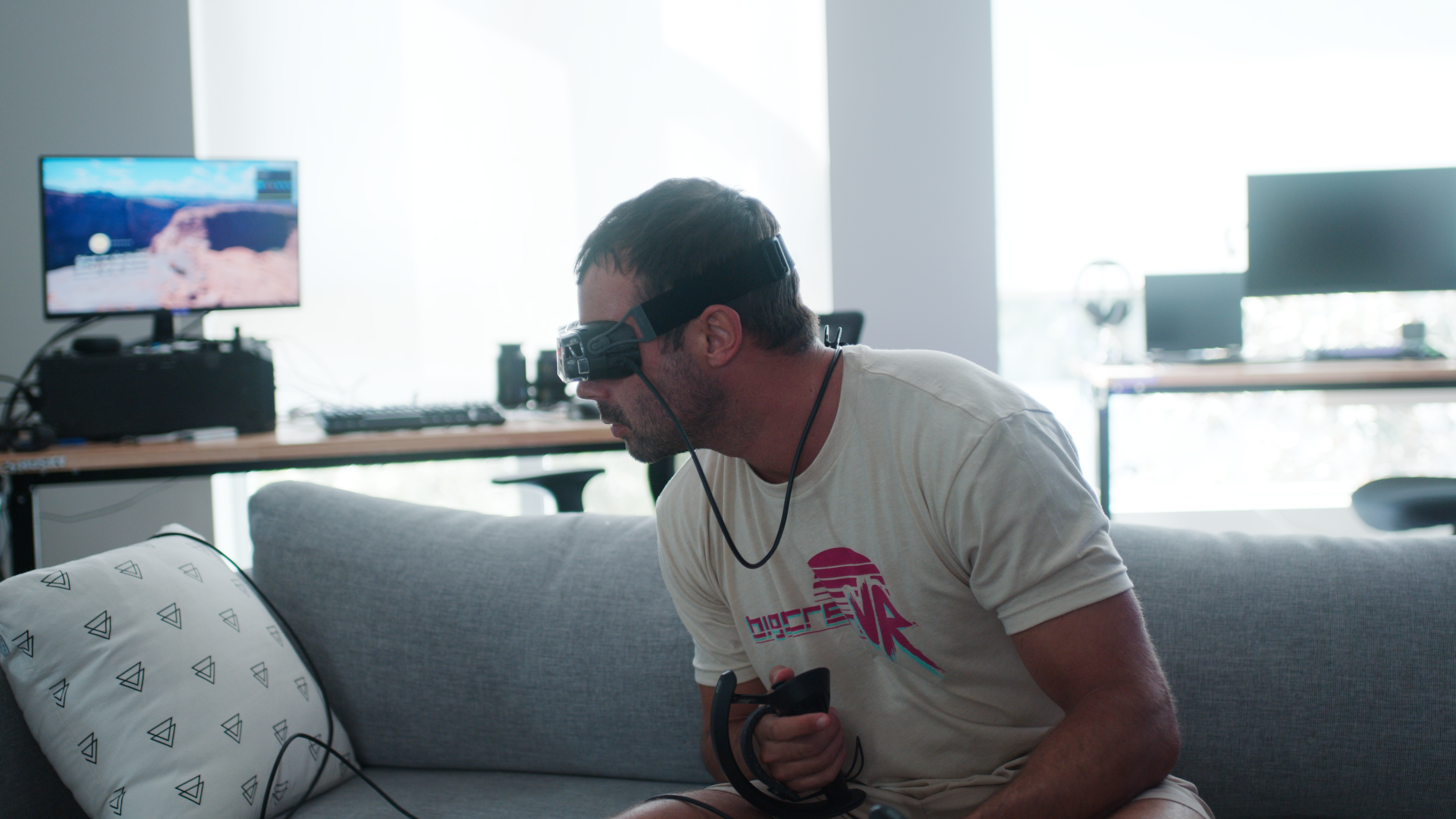 Early prototype of the Bigscreen Beyond VR headset
