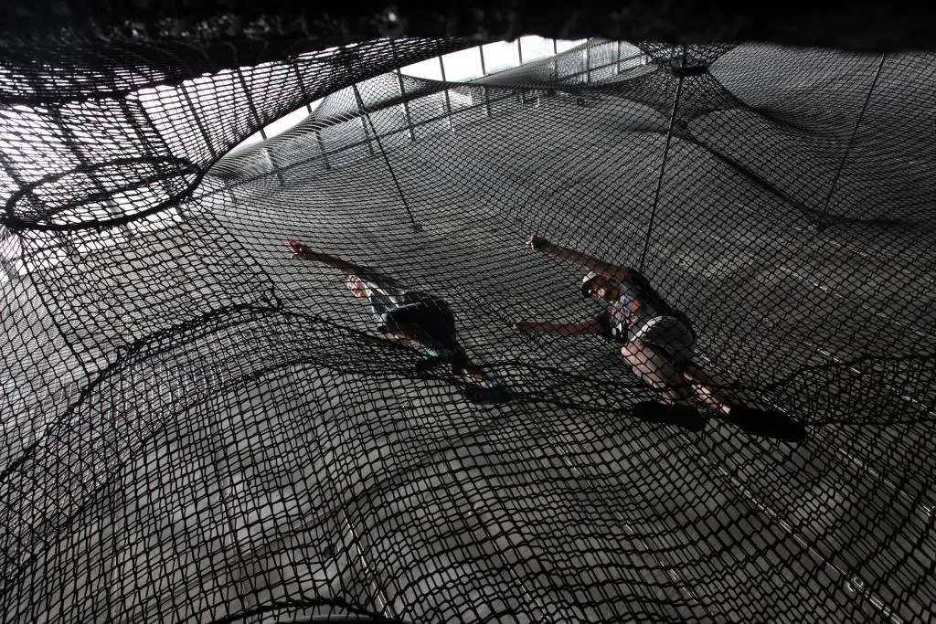 Net Linz is 10 m (33 ft) high