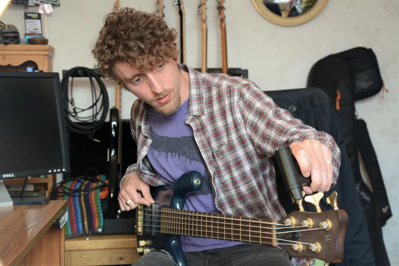 Gigging musician Jake Galvin found the Roadie Bass easy to use, but quite pricey
