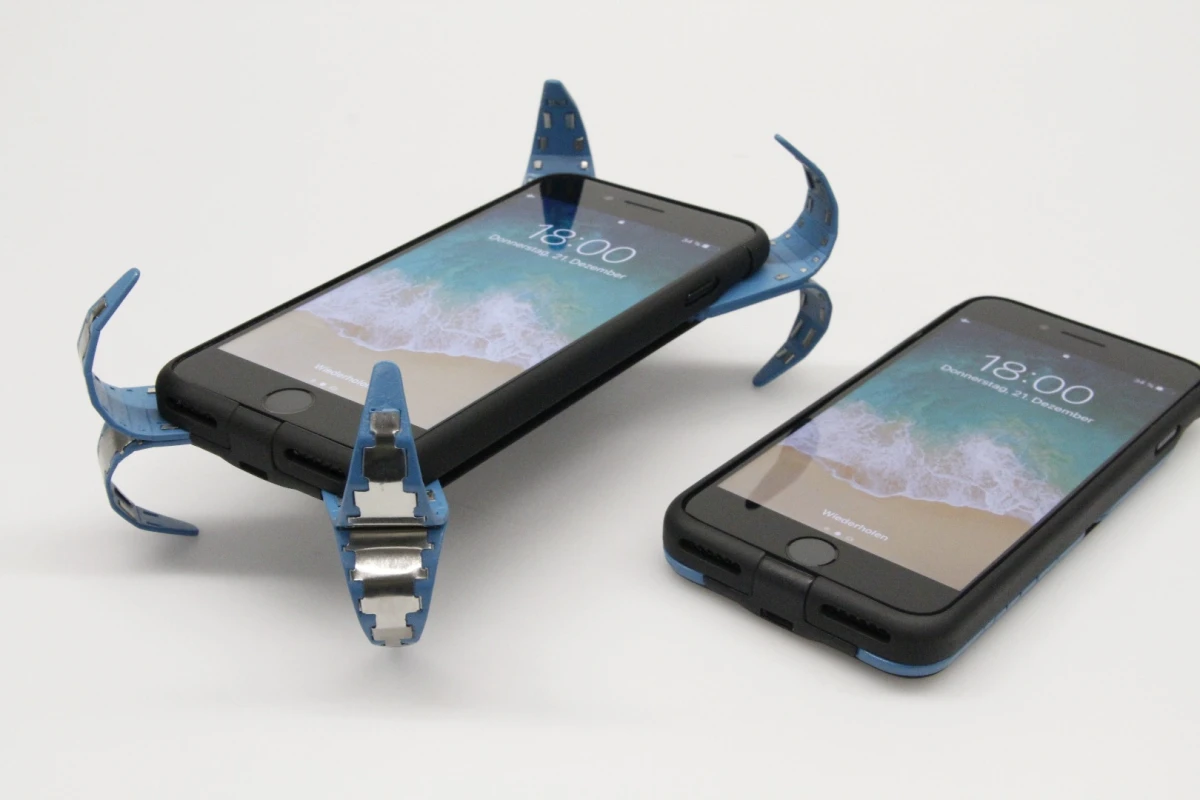 Inventor Philip Frenzel has been awarded first place in Germany's nationwide Mechatronics Prize 2018 for his ADcase