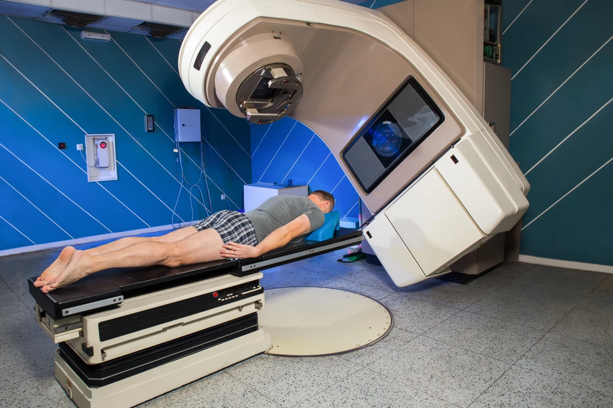 A new form of FLASH radiation therapy, which delivers weeks' worth of radiation in a second to cancer patients, can be performed using existing equipment