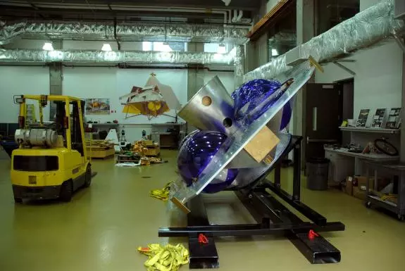 Part of the Astrobotic lander prepared for transport