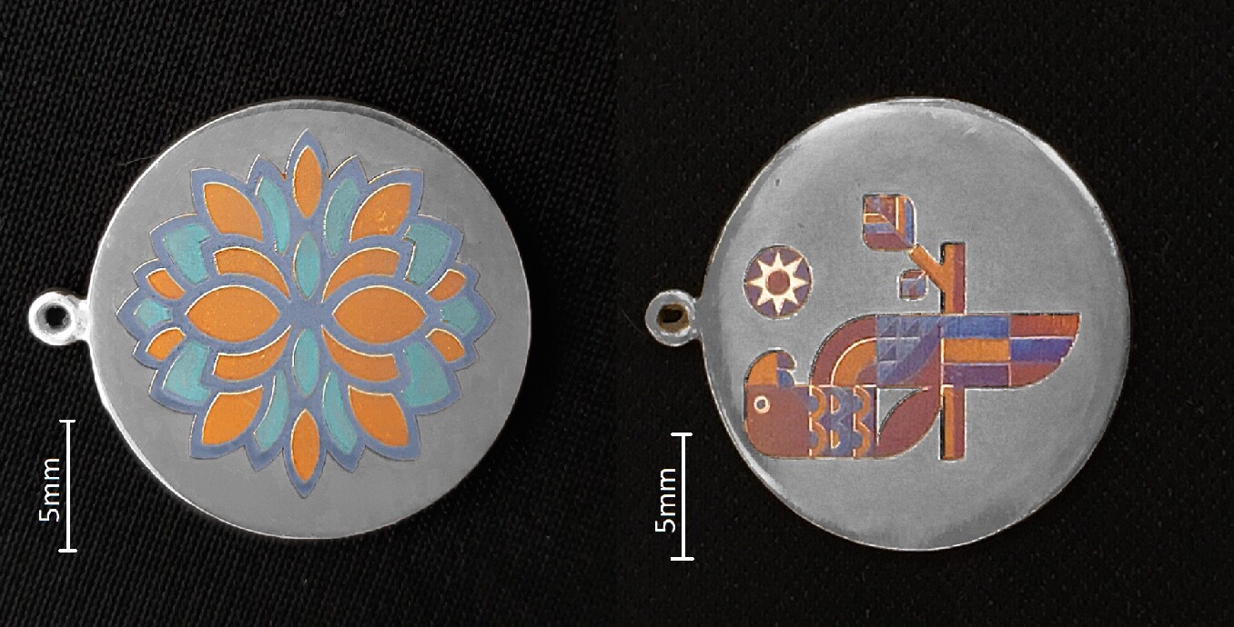 The team printed color graphics on silver, using the nanoparticle process
