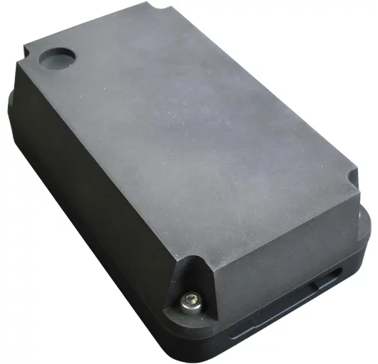 The armored case features an inch of solid steel embedded in the back, which is what gives the phone cover its bulletproof ability