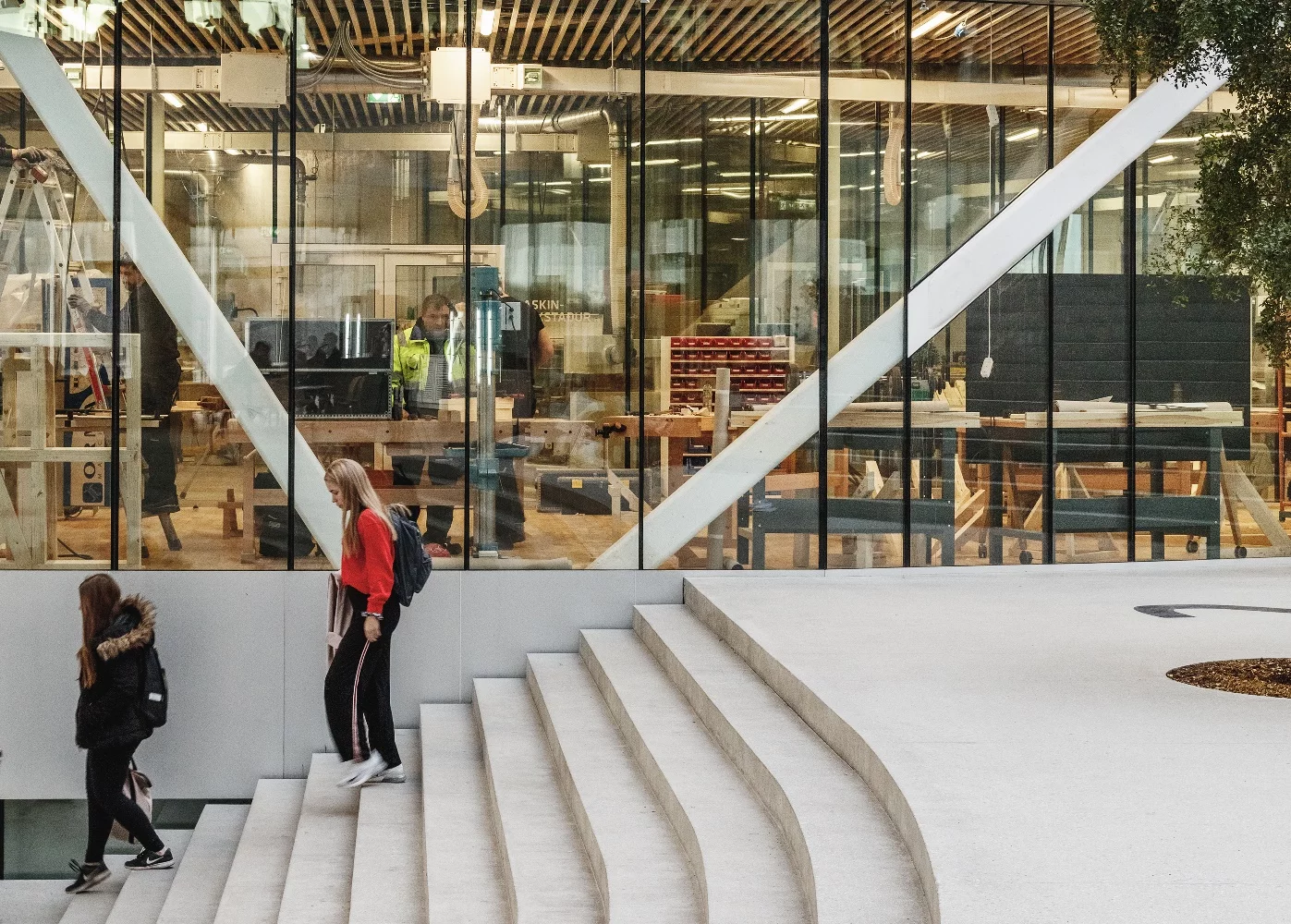 Glasir is home to the Faroe Islands Gymnasium, Tórshavn Technical College and a Business College