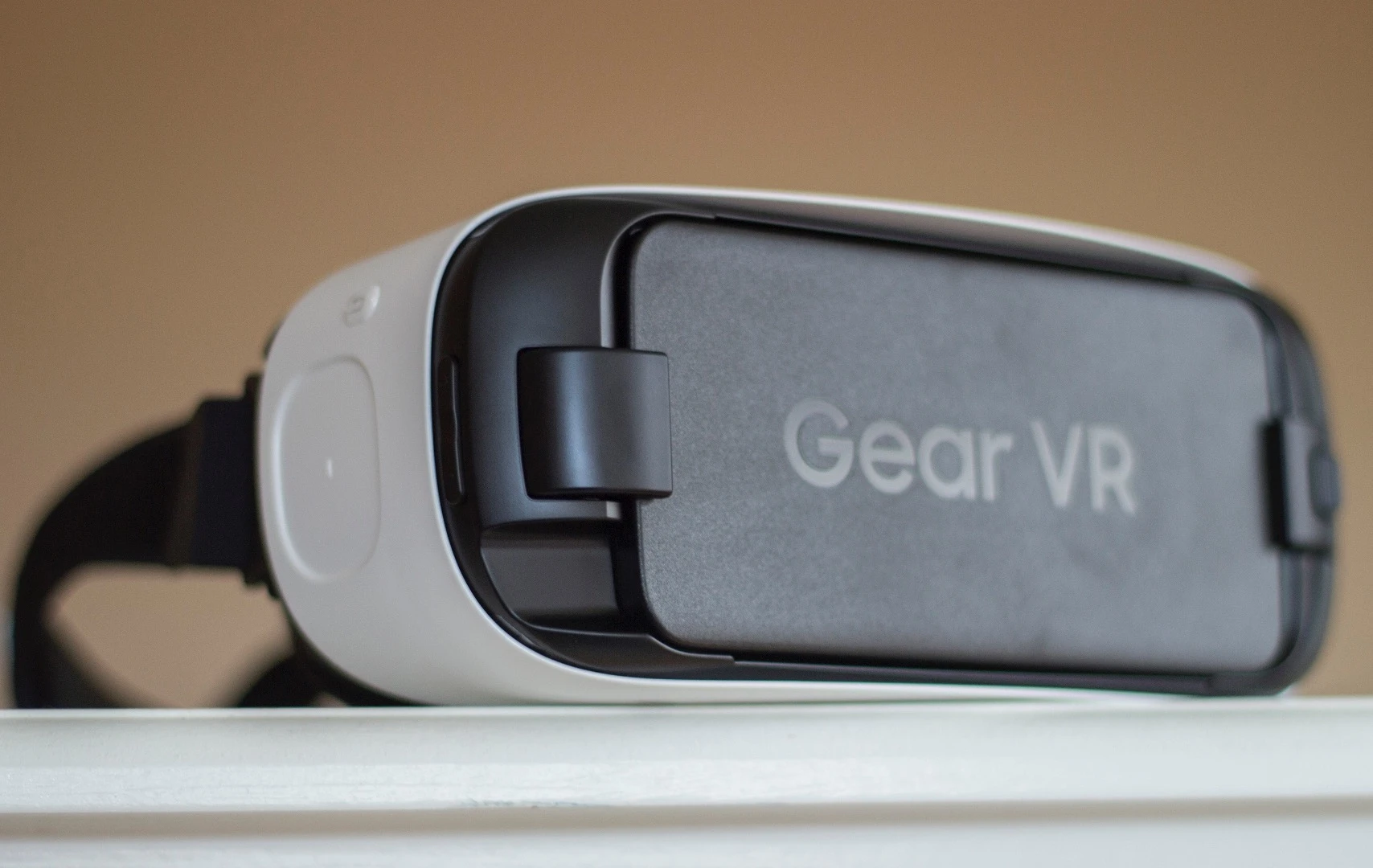 Gizmag revisits the new Gear VR for Galaxy S6 after about a month