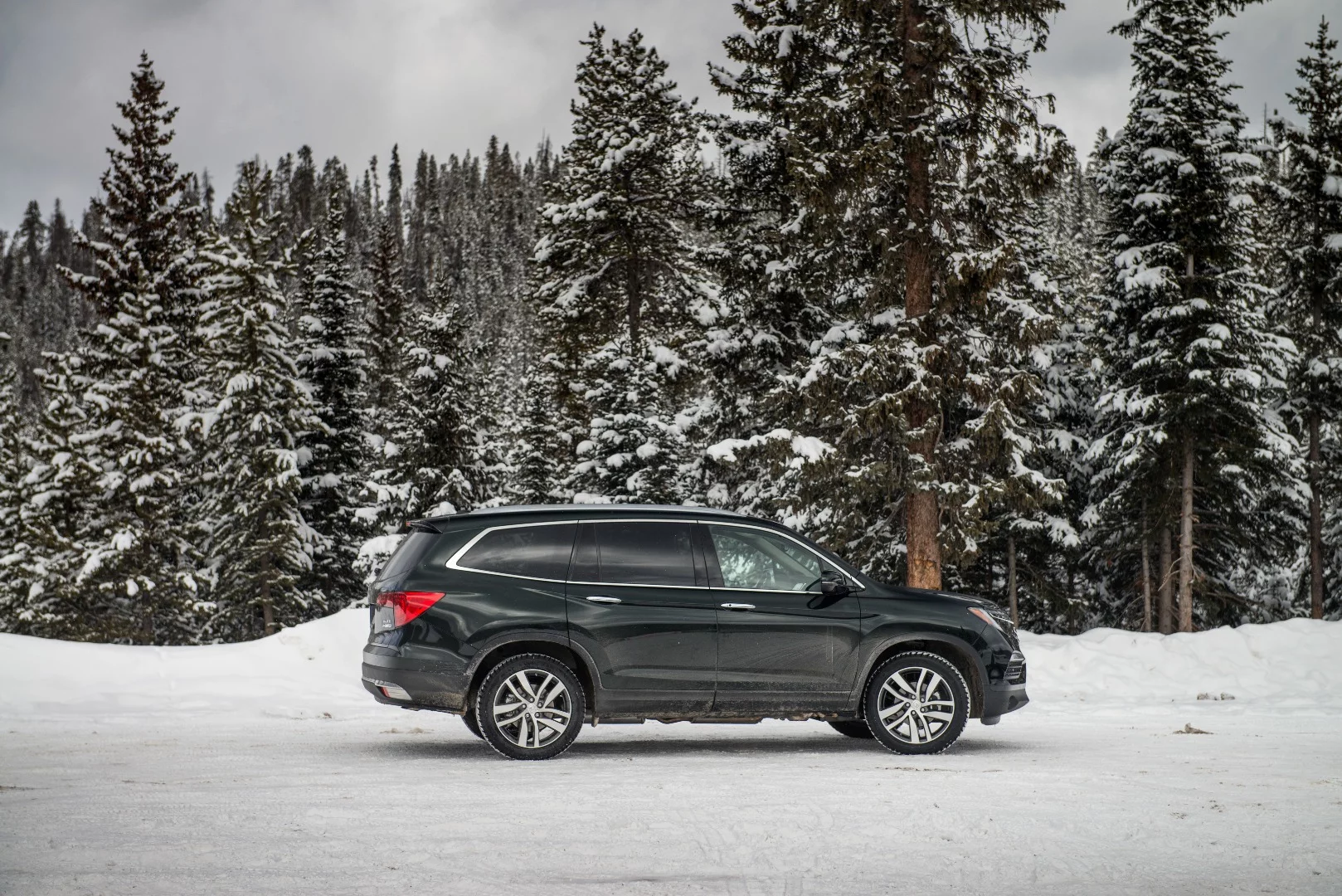 This family hauler was not considered to be much until one got behind the wheel of the Honda Pilot and turned off traction control. Then it shined as a fun whipper around icy, snow-covered corners