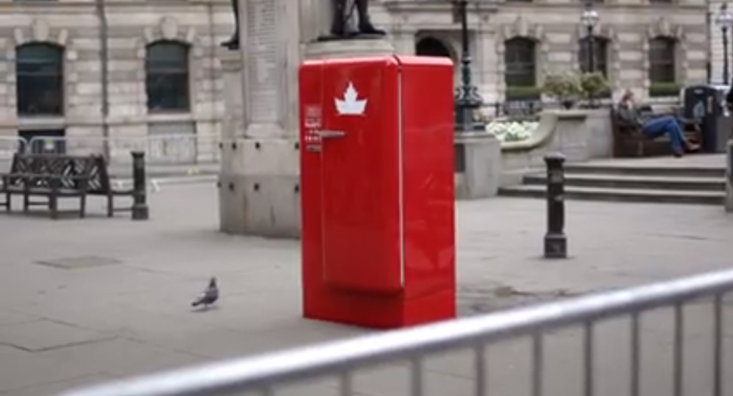 Molson S Beer Fridge That Only Canadians Can Open