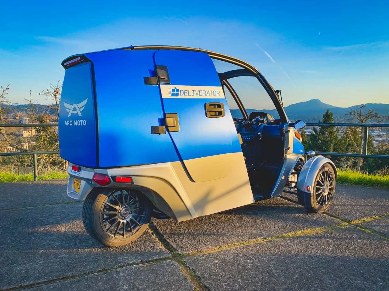 The Deliverator has a top speed of 75 mph and a per charge city range of 100 miles