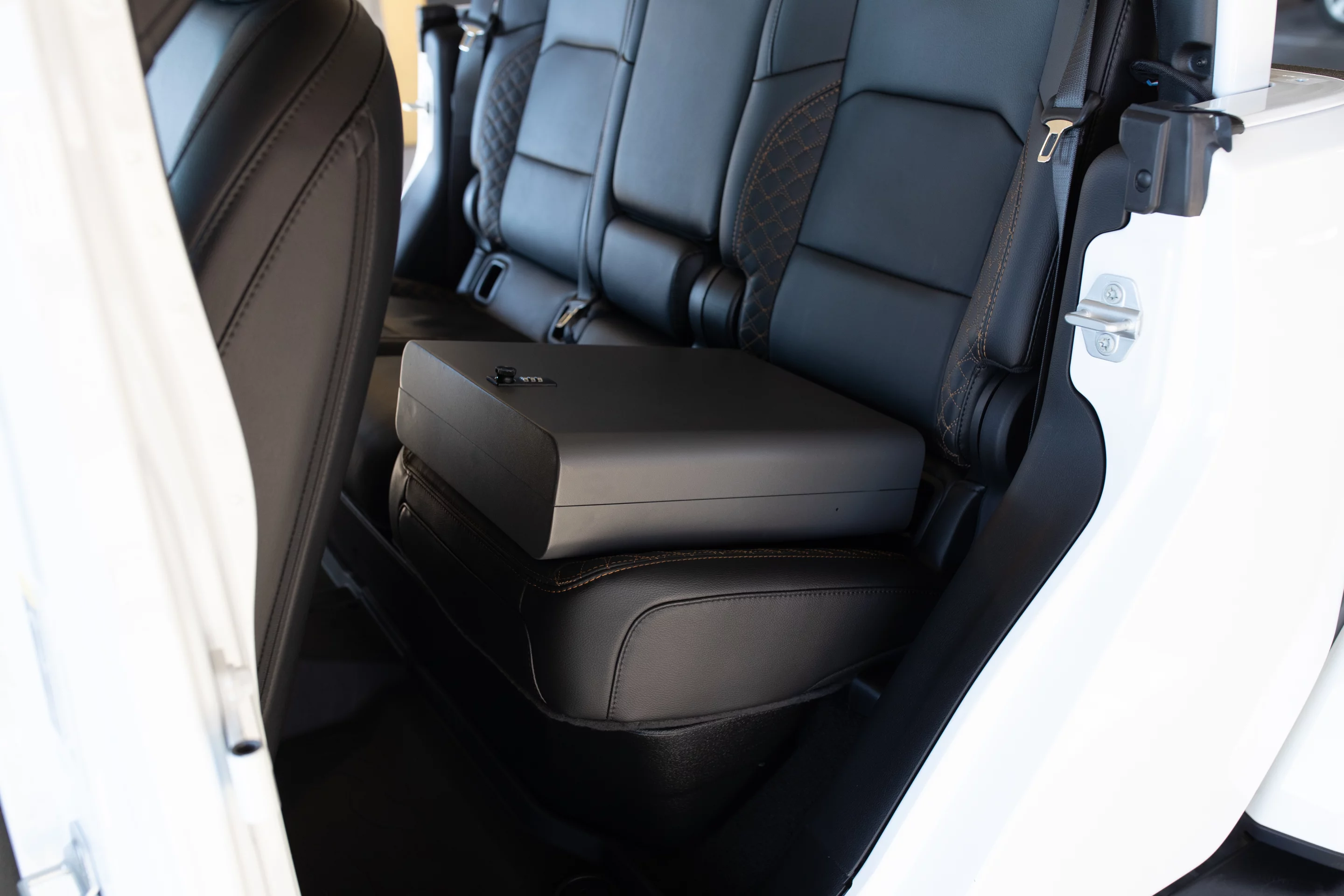 The Booster Safe sans fabric cover