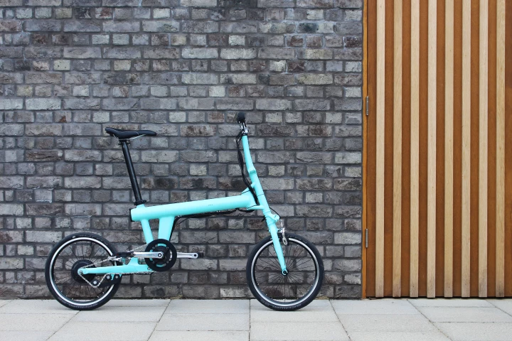 The Flit-16 offers 30 miles of range per charge and the rear hub motor provides pedal assist up to 15.5 mph