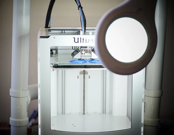 An Ultimaker 2 printing valve parts for the Mini--Farm Grow Box (Photo: Natural News)