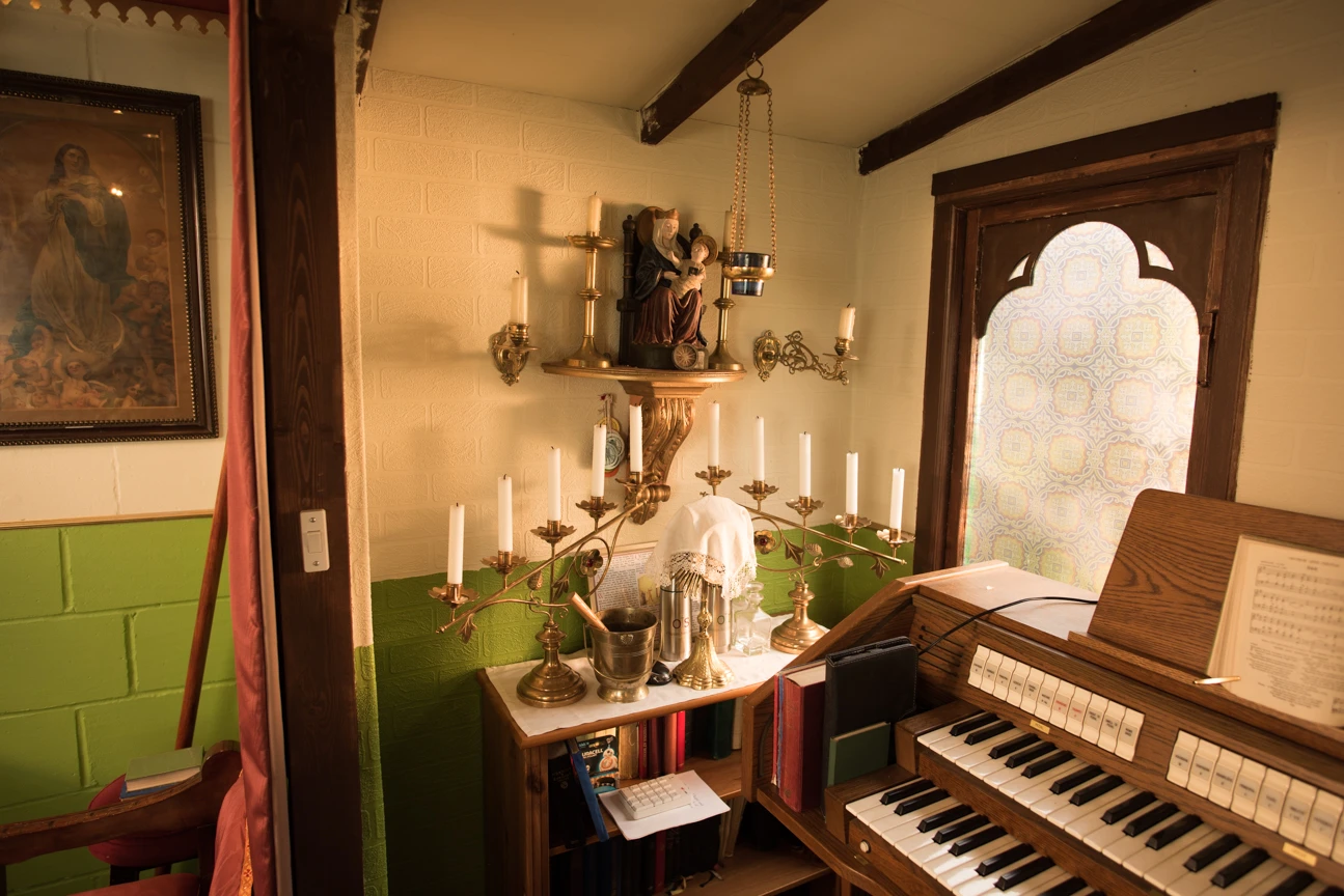 Cathedral Shed actually serves as a working chapel and includes an organ