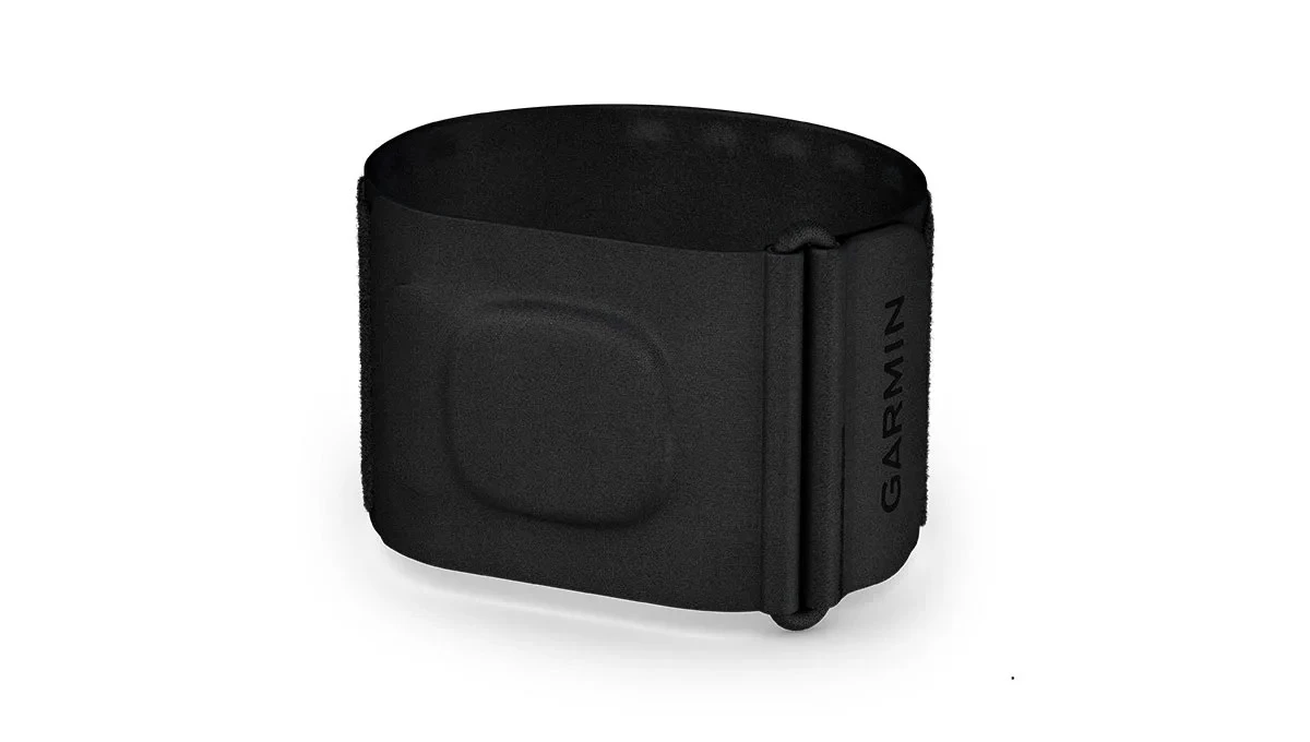 The band and screenless sensor weigh just over 1 oz, so you should hardly notice it on your arm