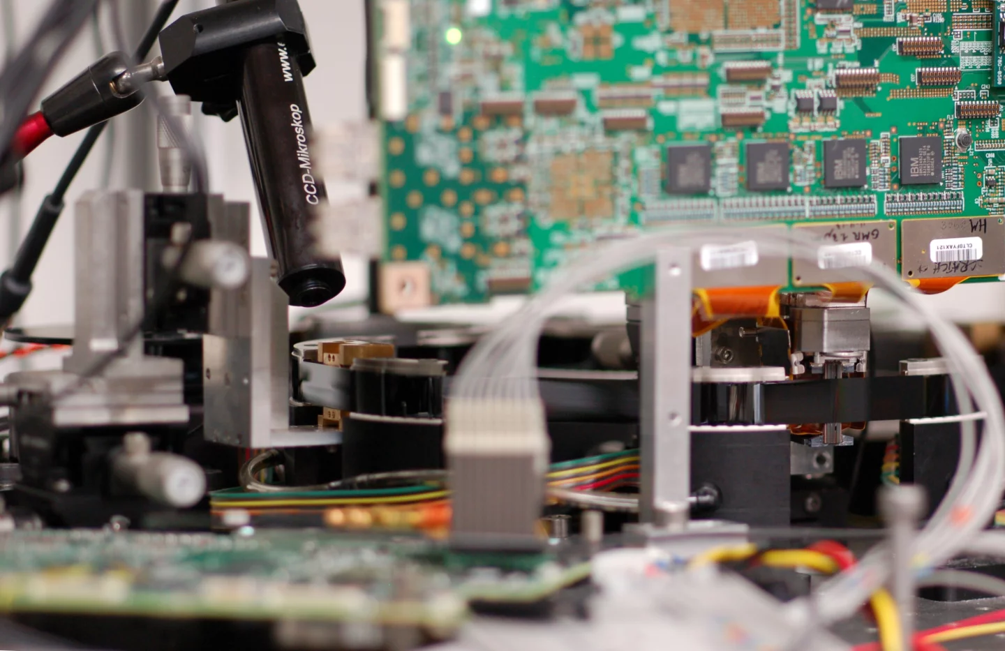 Test rig for the new IBM computer tape