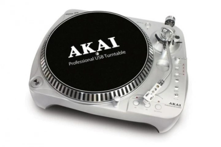 Wanted: the Akai ATT023U USB turntable – PCs need not apply