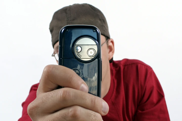 The PositionIt smartphone app can calculate the location of distant objects and track their speed and direction (Photo: Shutterstock)
