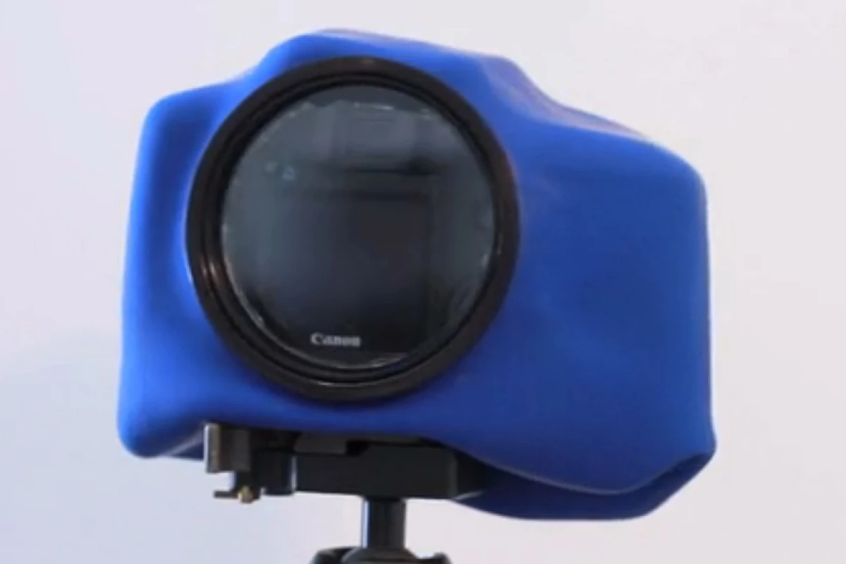 The "Big O" adds a large LCD viewfinder window to the Outex weather and waterproof housing system
