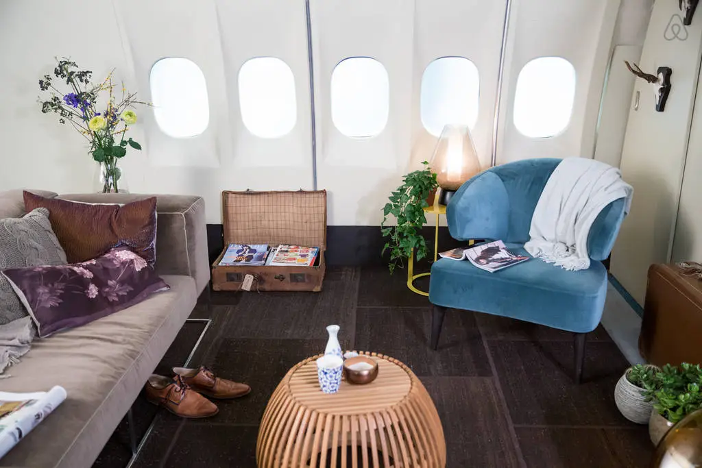 Dubbed Airplane Apartment, this novel conversion accommodates four guests and is currently featured on Airbnb, as part of a contest to win a night on board