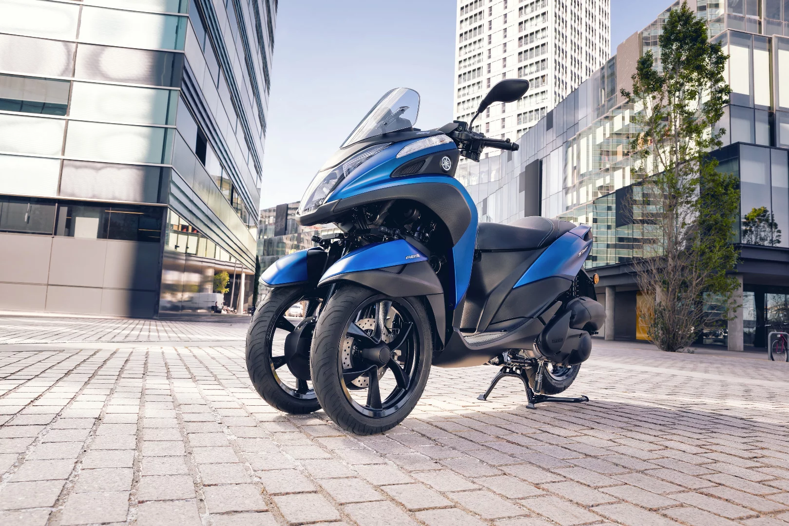 The Yamaha Tricity 155 in Cyber Blue color