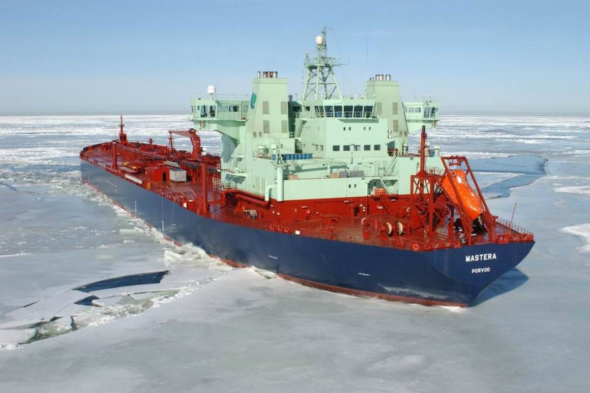 How Nuclear Icebreakers Work And The Reversible Ships That