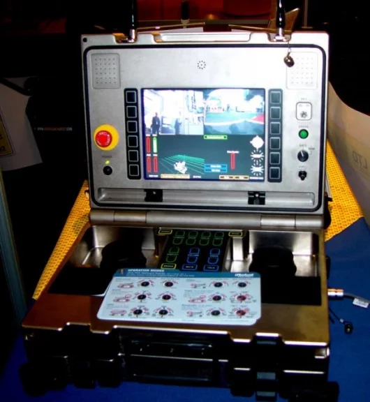 The iRobot Packbot control briefcase