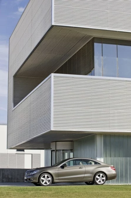 Mercedes-Benz E-Class Coupe