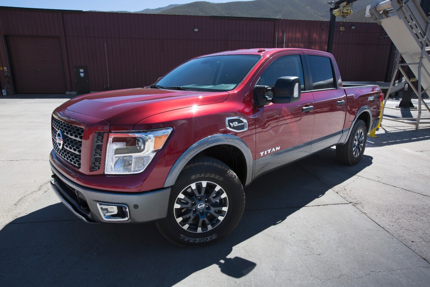 One thing that the gasoline version of the Titan XD is head-and-shoulders over its Cummins-powered diesel brother with is acceleration