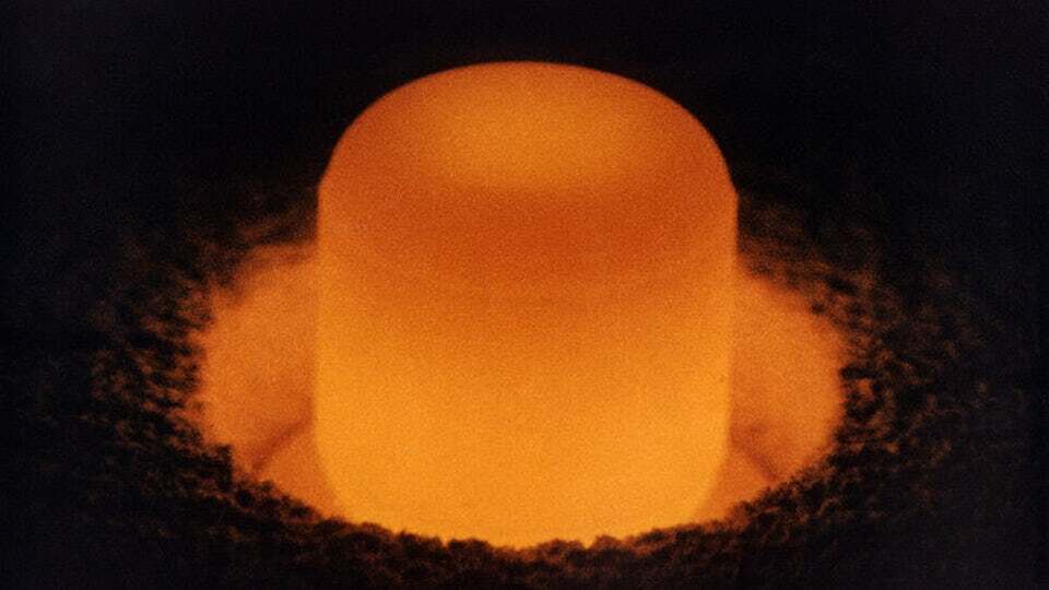 A plug of PU-238 fuel