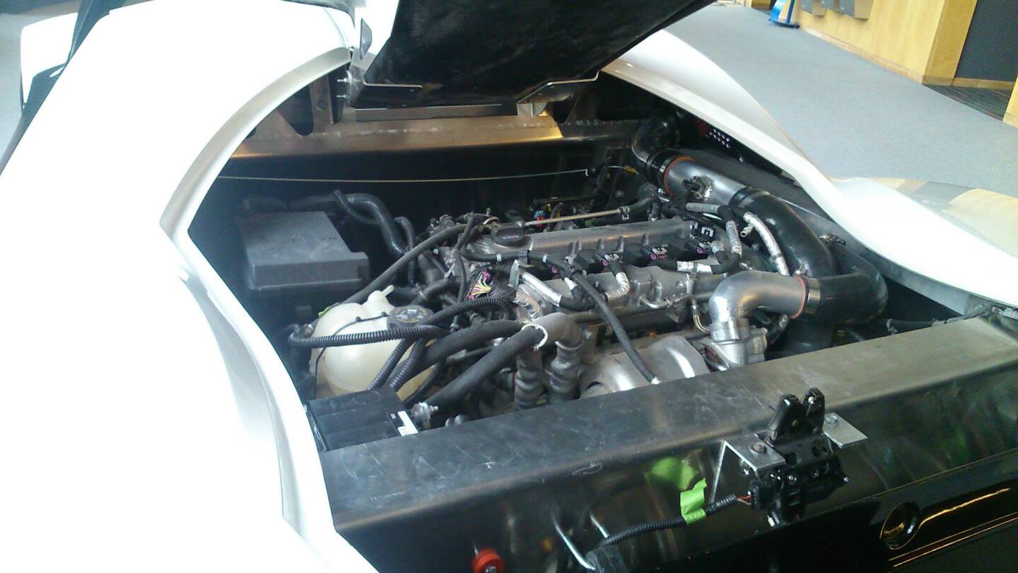 Tomahawk super kit-car supports a trio of powertrains