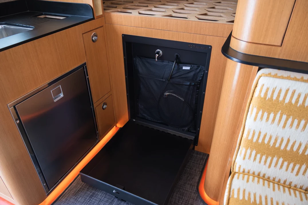 Folding the Tetravan shower floor