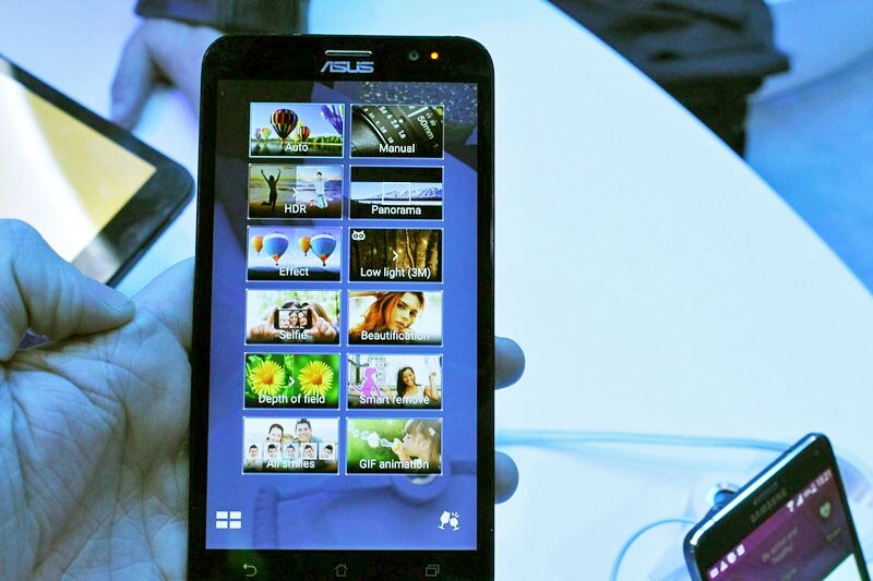 The ASUS camera app is loaded with effects (Photo: Eric Mack/Gizmag.com)