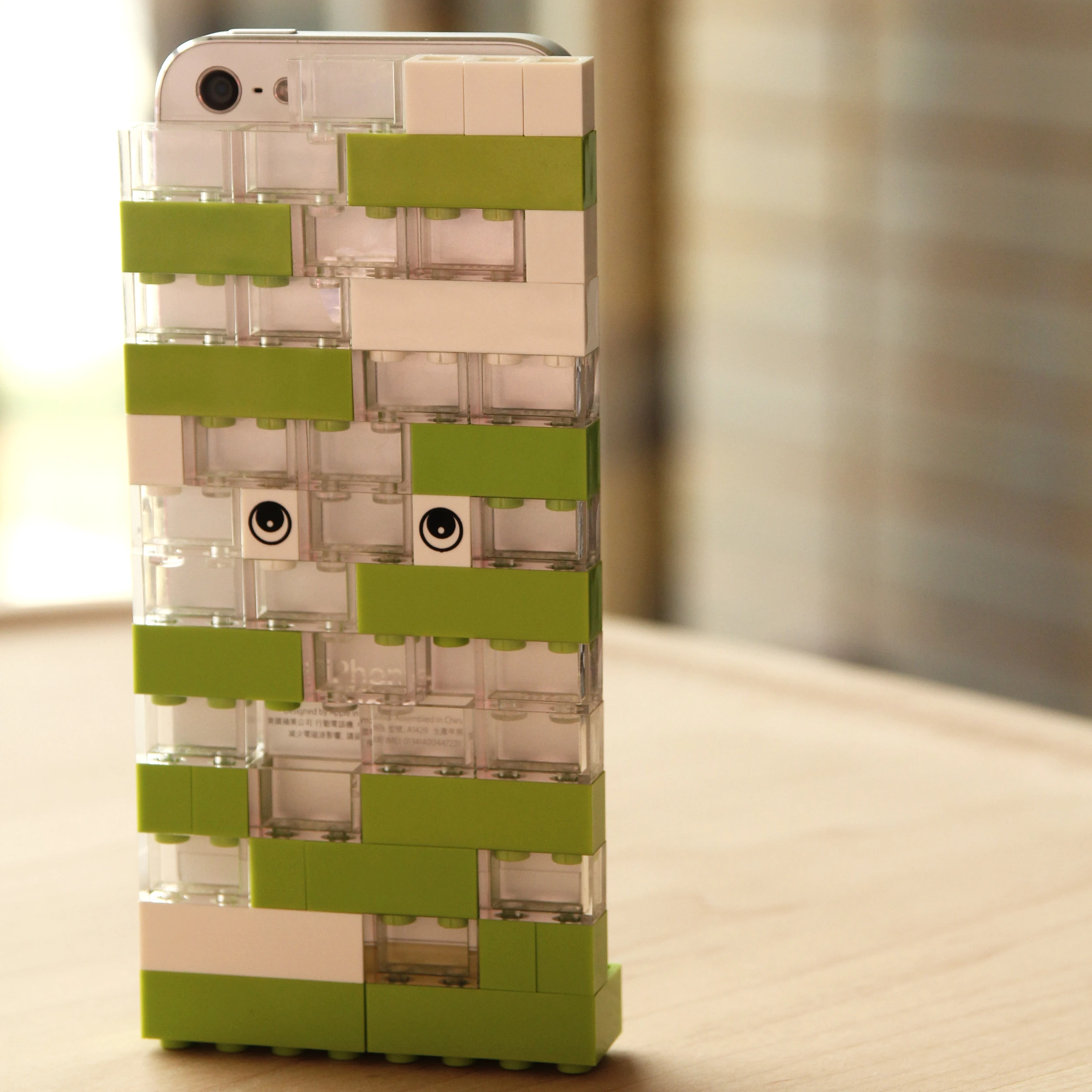 KB's Brick Lightning Cap which will connect Lightning iPhones and iPads to standard Lego bricks