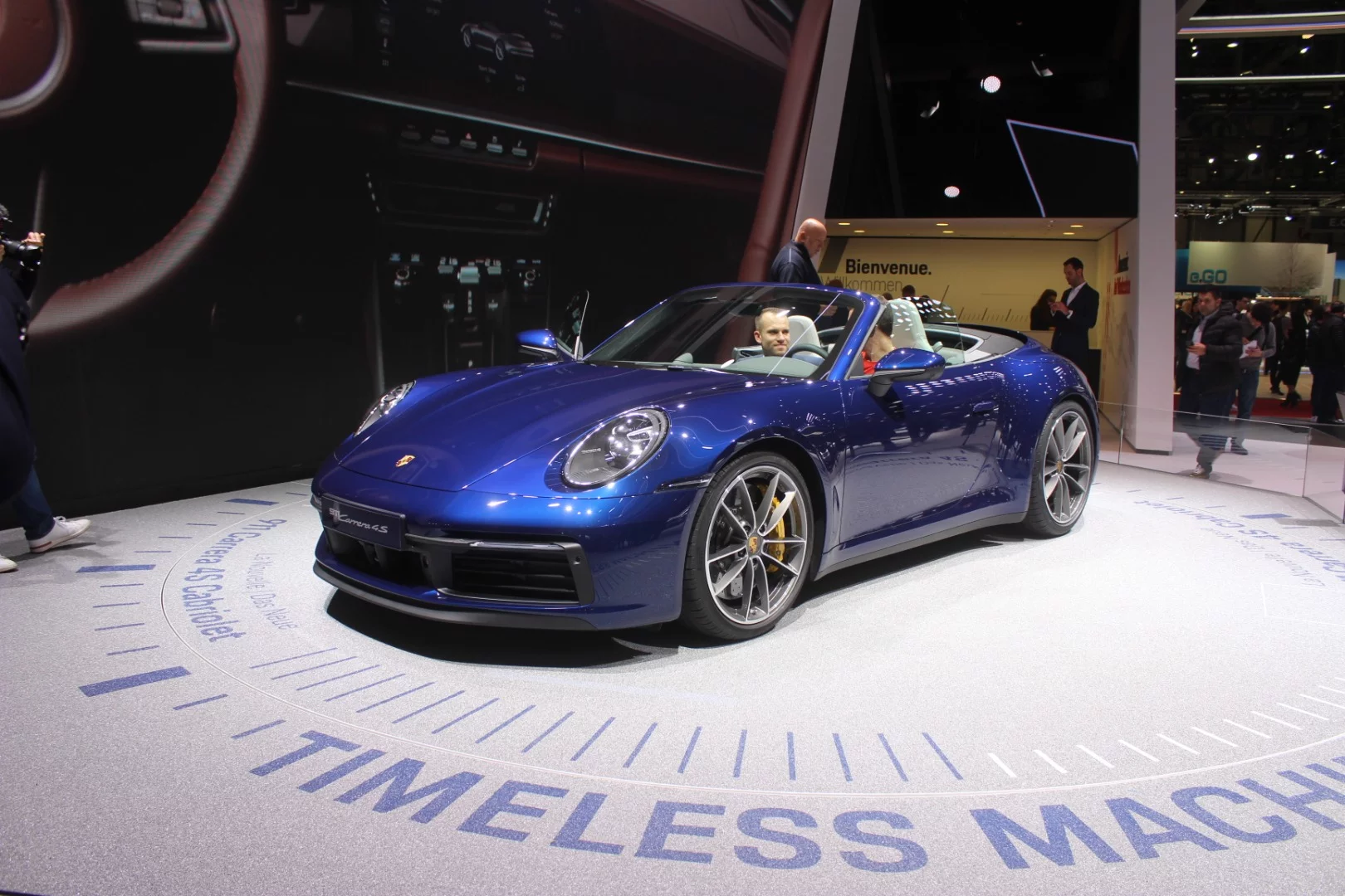 Porsche 911 Carrera 4S Cabriolet